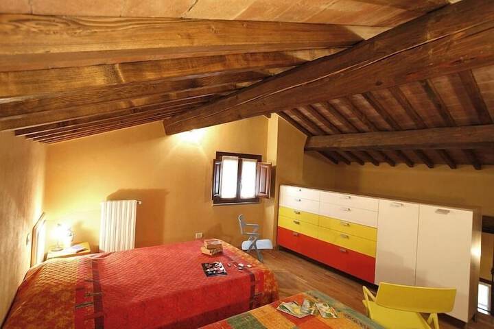 Room 16 of 71