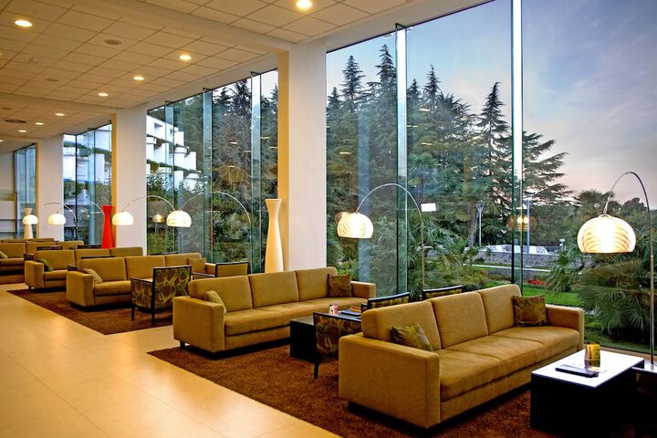 Hotel Lobby