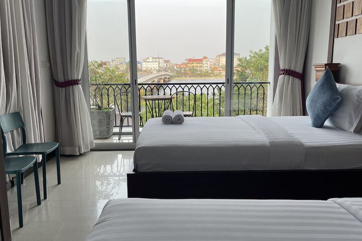 Room 28 of 41
