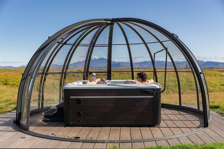 Hot Tub 63 of 131