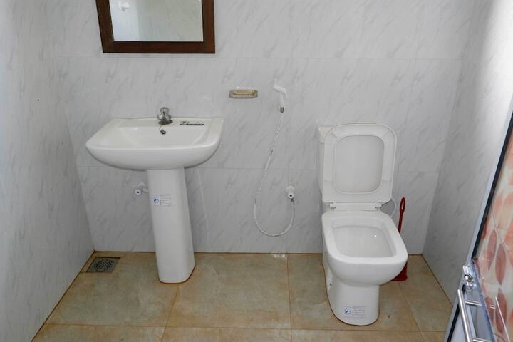 Room 14 of 26