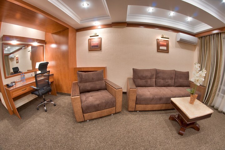 Room 38 of 112
