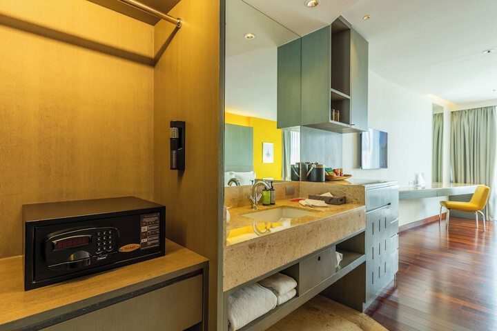 Room 43 of 129