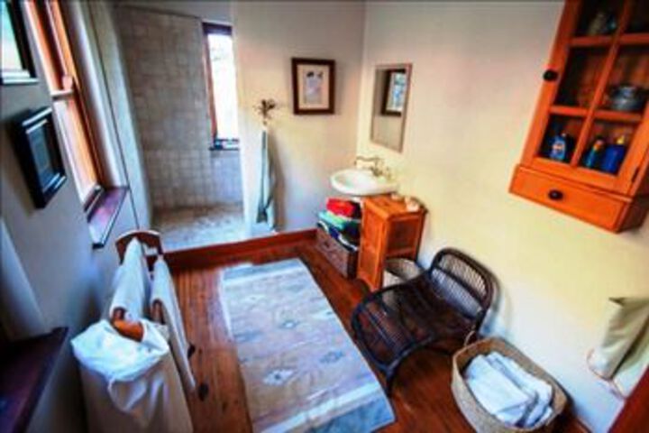 Room 3 of 20