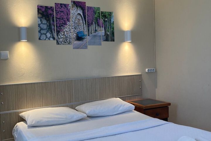 Room 15 of 139