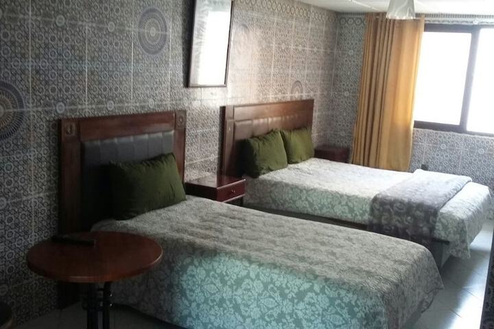 Room 2 of 20