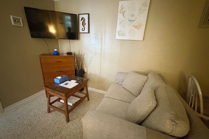 Room 22 of 50