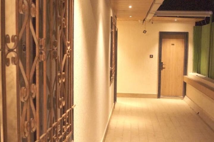 Hotel Exterior 58 of 61