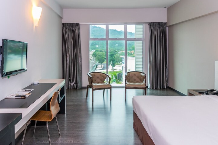Room 16 of 41