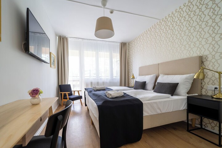 Room 12 of 60
