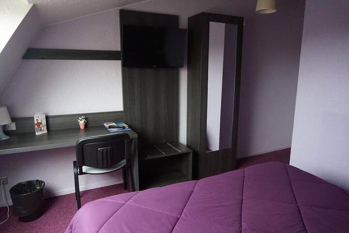 Room 20 of 51