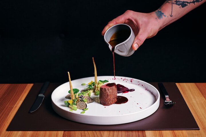 Dining 29 of 42