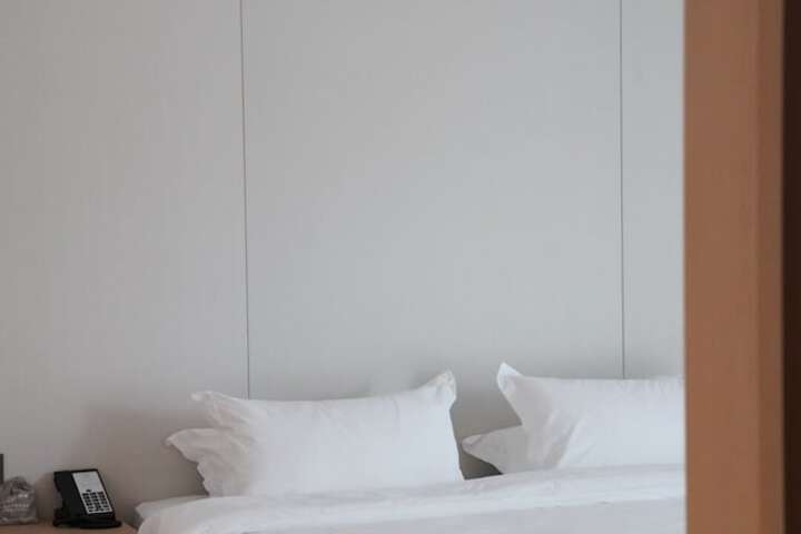 Room 21 of 47