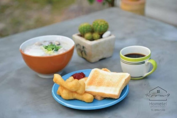 Breakfast/Coffee Service 66 of 80
