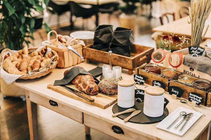 Breakfast/Coffee Service 47 of 58