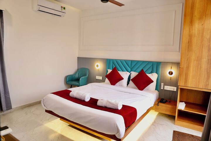 Room 15 of 41