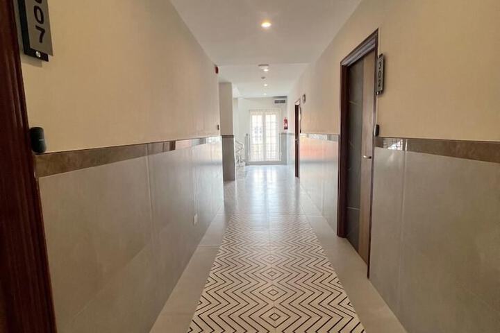 Ballroom/Hall 30 of 37