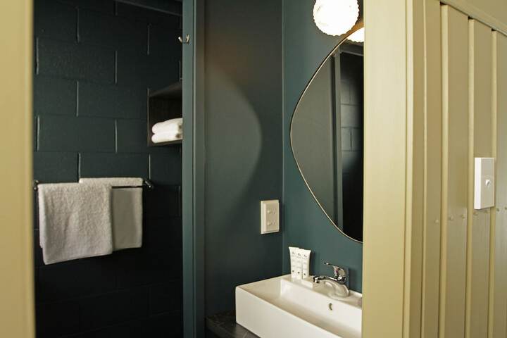 Room 46 of 53