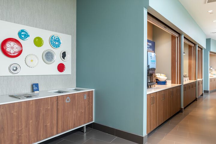 Breakfast area