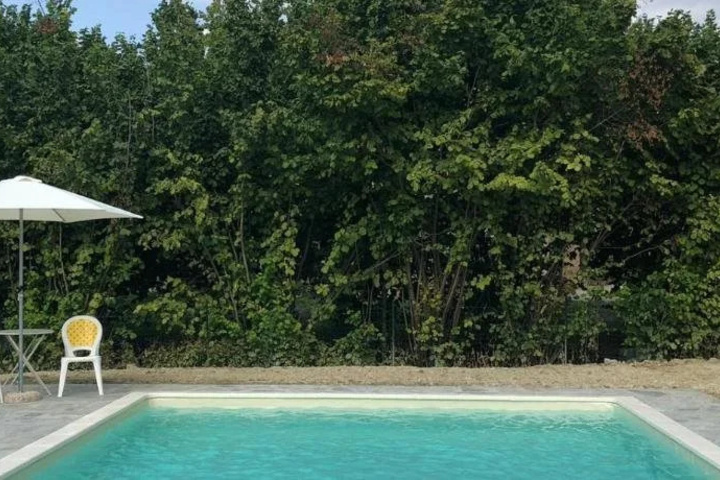 Pool 17 of 26