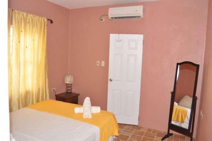 Room 17 of 96
