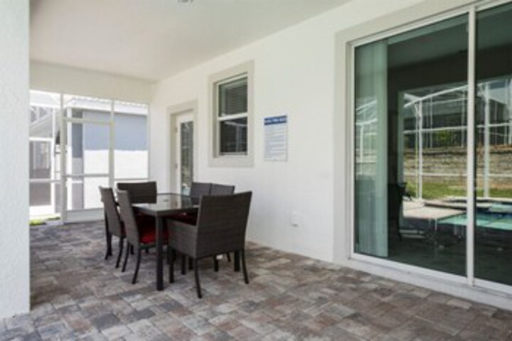 Terrace/Patio 3 of 43