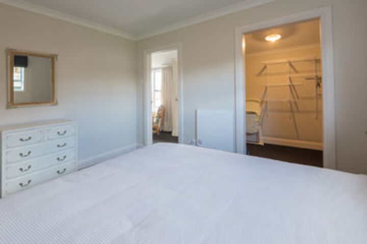 Room 64 of 222