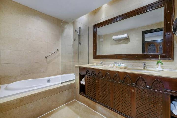 Clean Restrooms