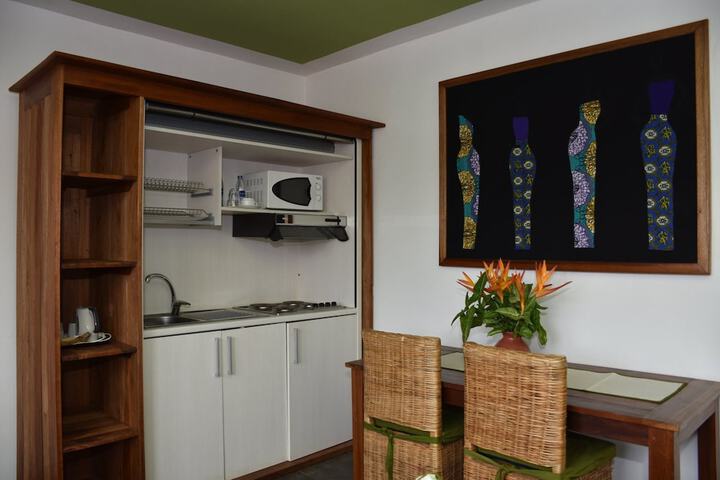 Private kitchenette