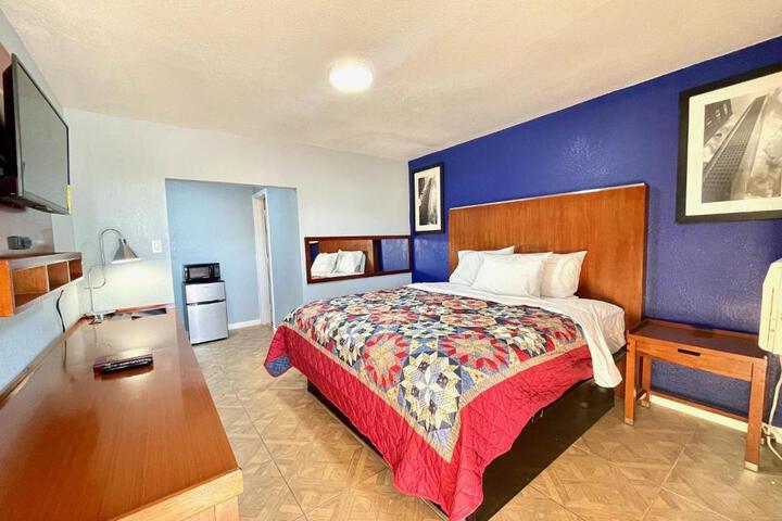 Standard Room, King or Two Doubles