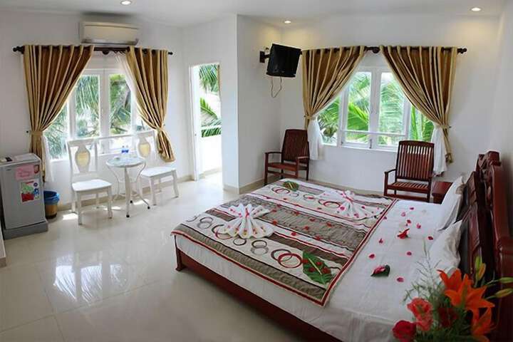 Room 10 of 65