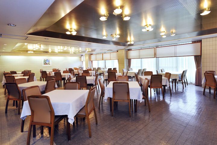 Dining Photos