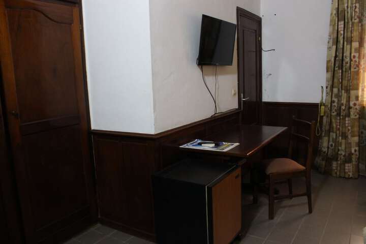 Room 25 of 56