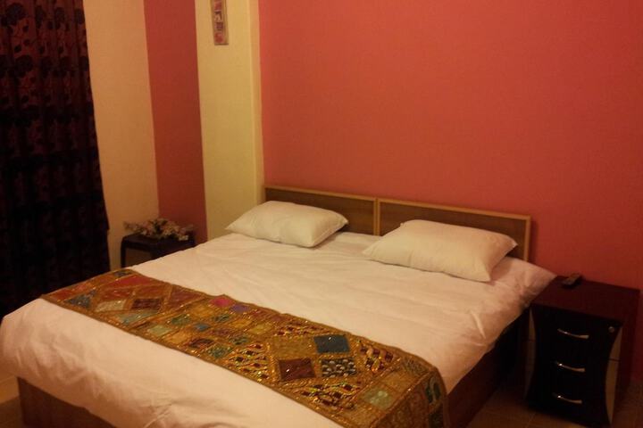Room 21 of 36