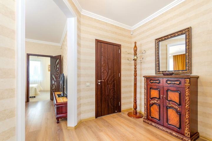 Room 11 of 25