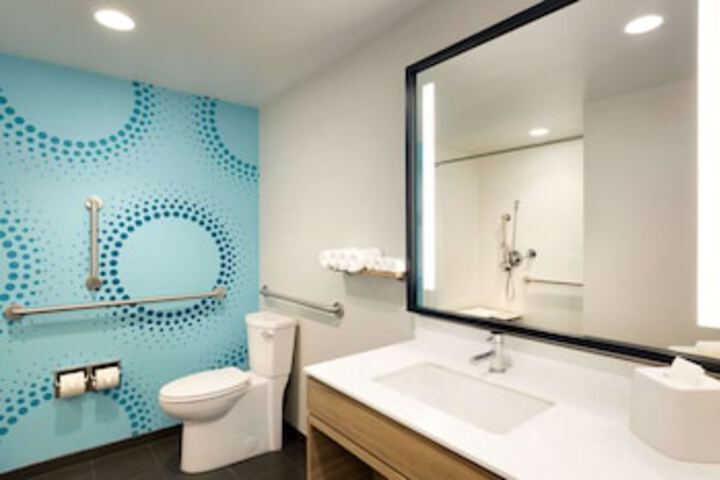 Bathroom shower