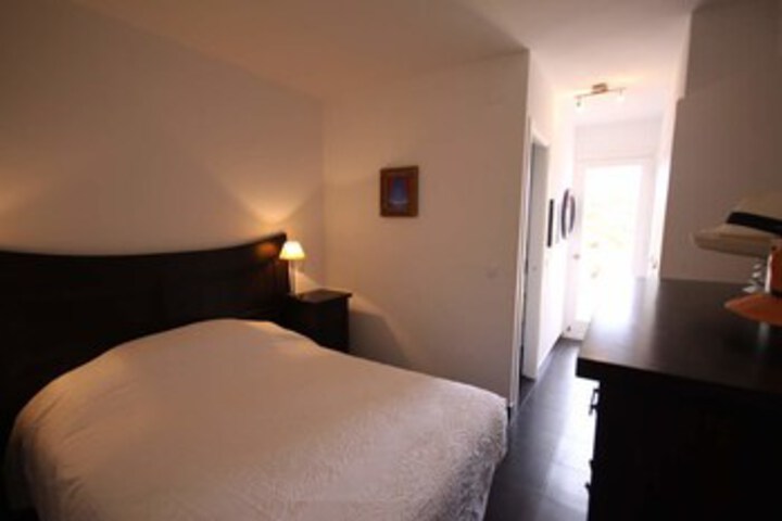 Room 14 of 18