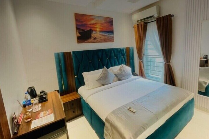 Room 39 of 89