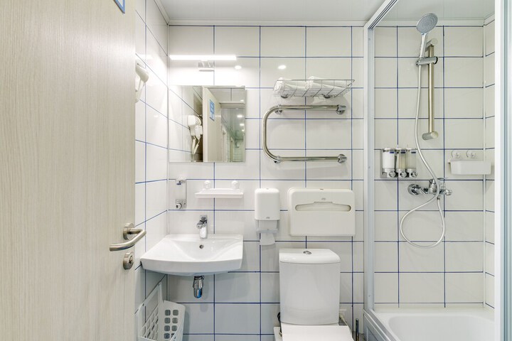 Room 20 of 39