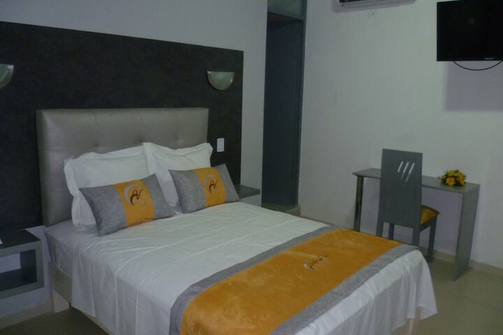 Room 9 of 31