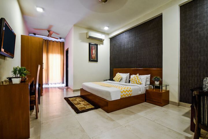 Room 26 of 49