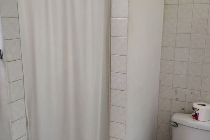 Room 69 of 98