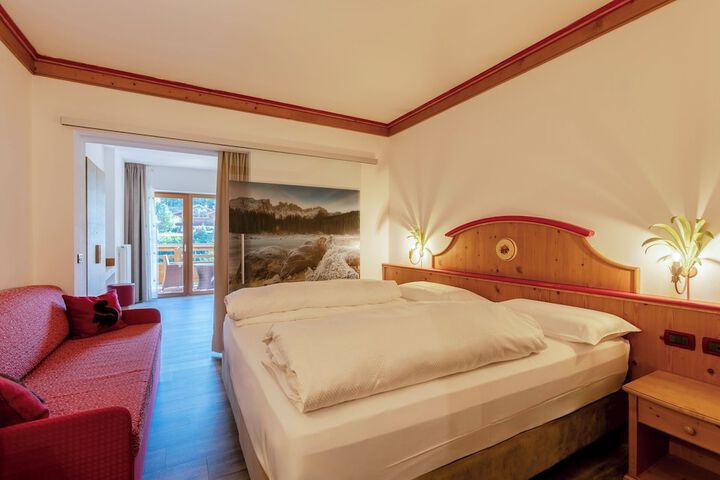 Room 20 of 148