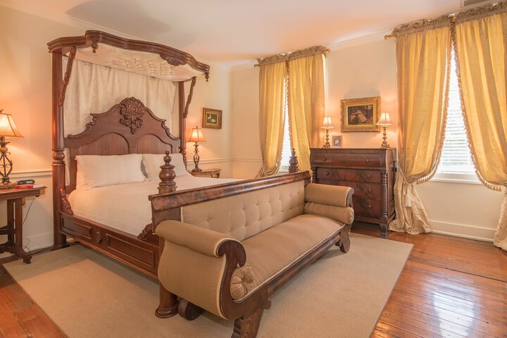Room 21 of 63