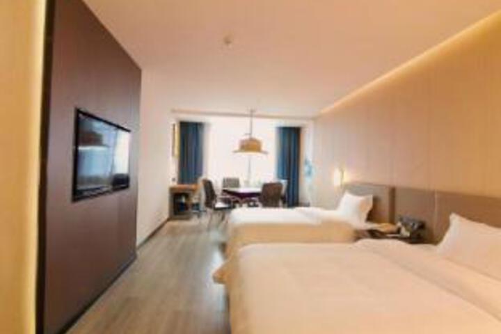 Room 19 of 20