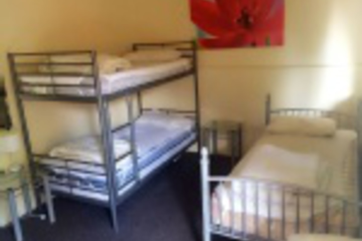 Room 172 of 192