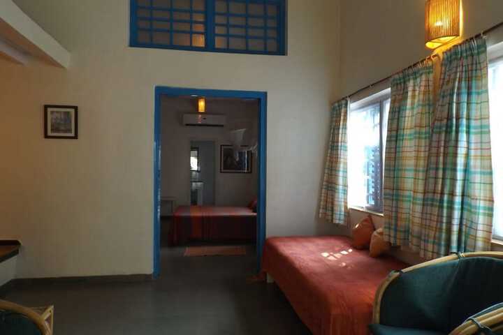 Room 57 of 233
