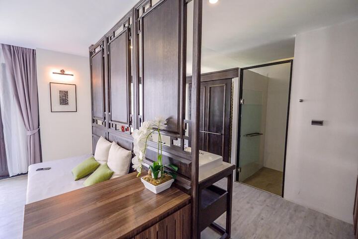 Room 15 of 188