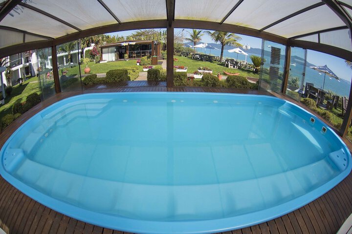 Pool 94 of 159