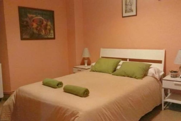 Room 4 of 41